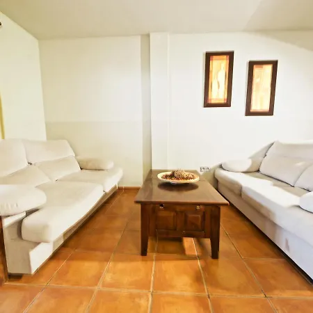 Nyaraló Casa 4 *